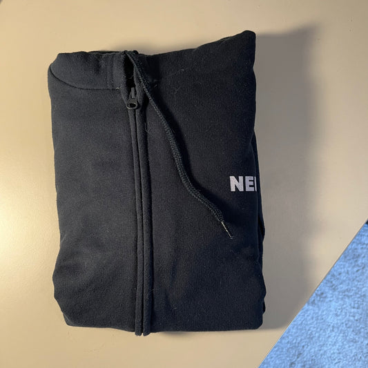 NELS. Vest 'Never Ending Life Style' Front and Back - NELS.