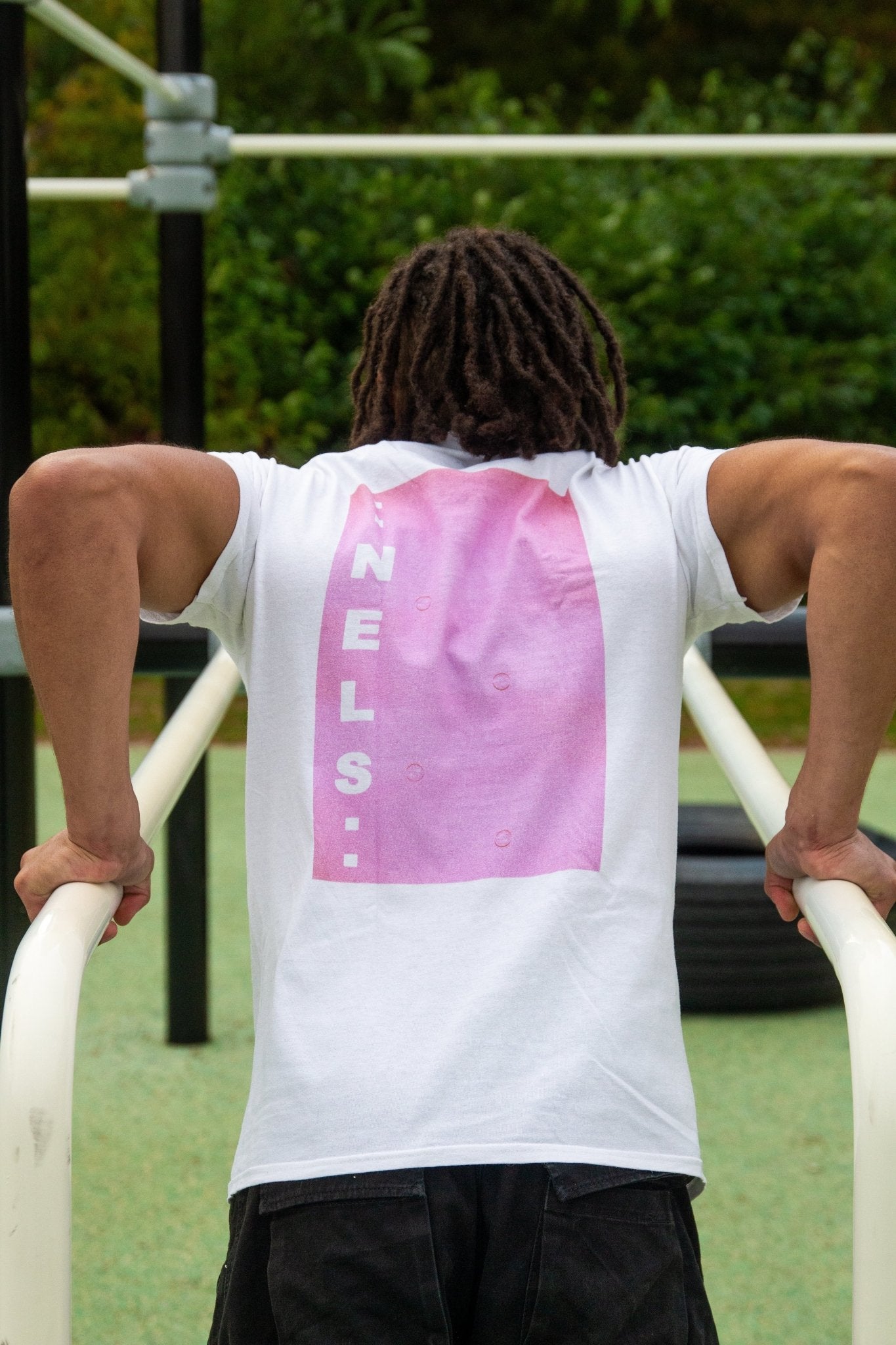 Tee NELS. Pink Bubbles Front and Back - NELS.